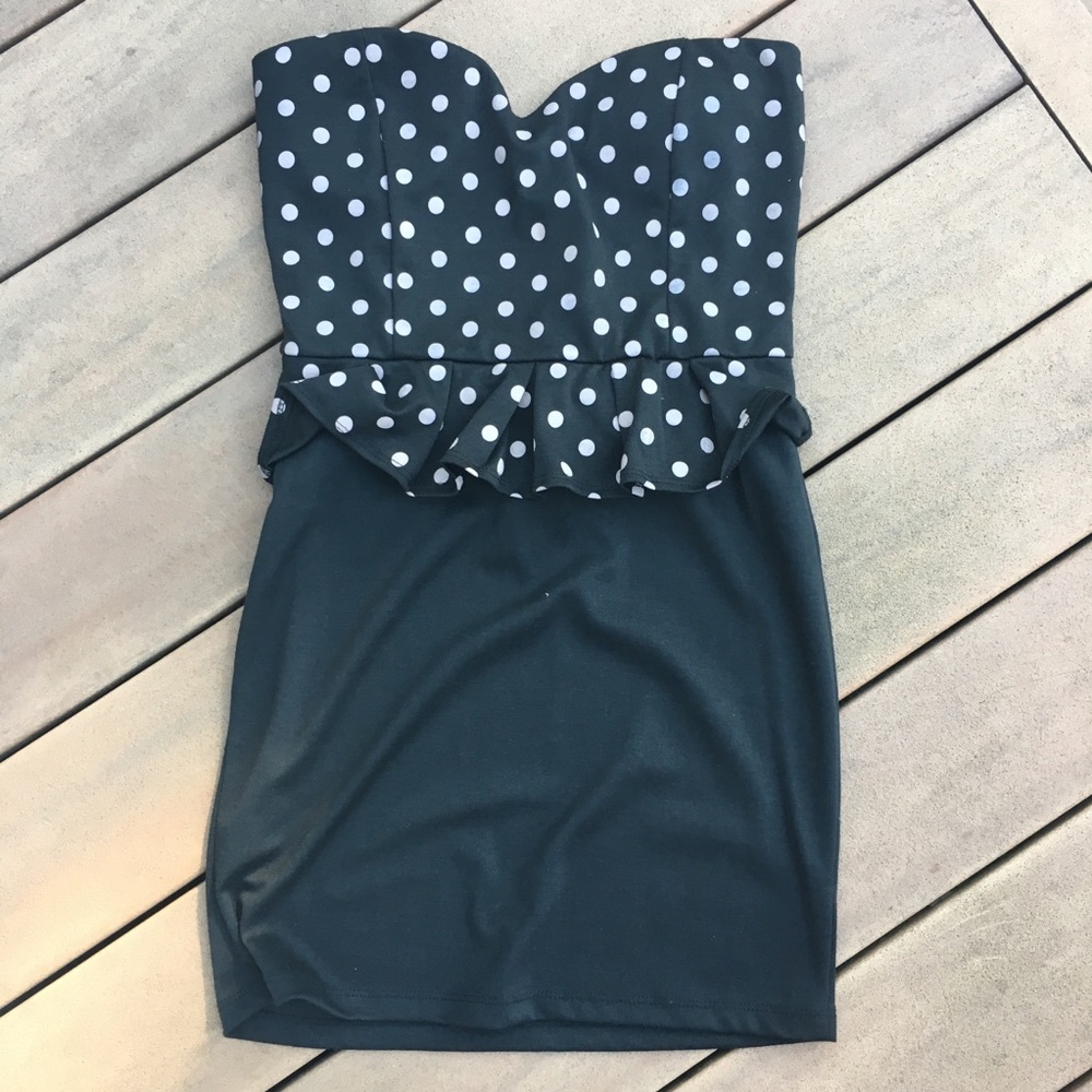 ModCloth // Strapless Polka Dot Ruffle Dress (L)